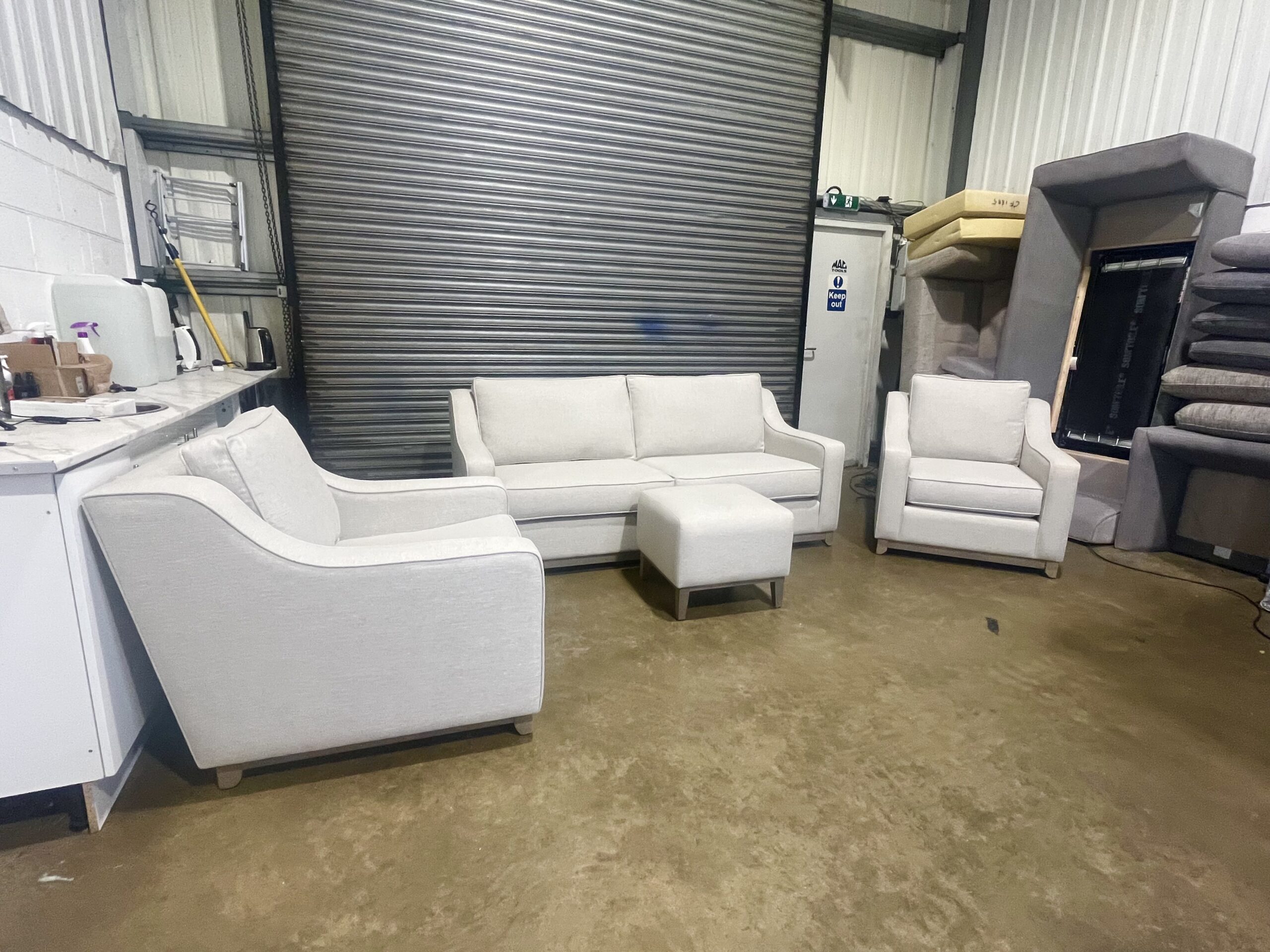 Light Beige 3 seater sofa with two matching armchairs & footstool. - Image 15